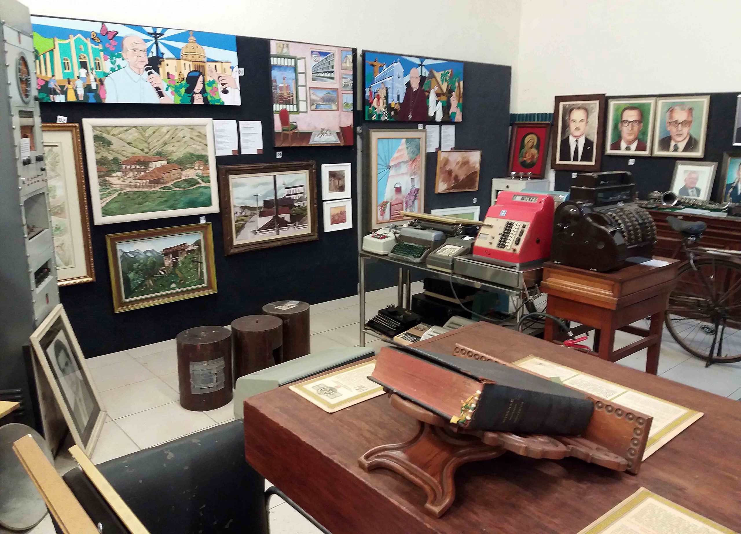 Projeto homenageia artista plástica com nome em Pinacoteca