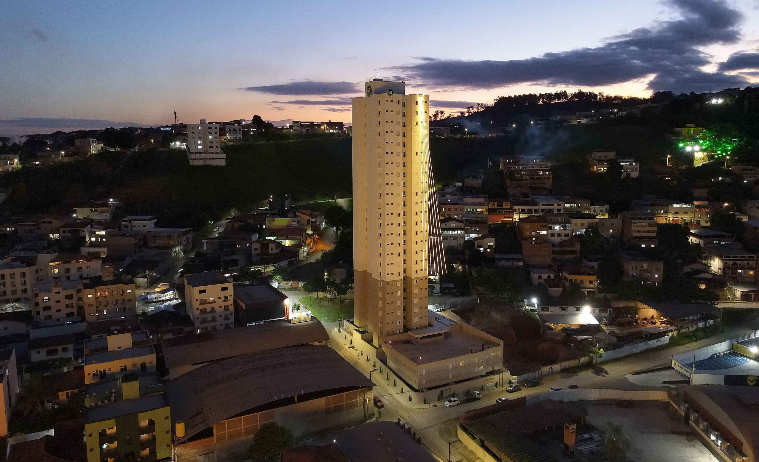 36.000 luzes fazem o Natal Iluminado WR