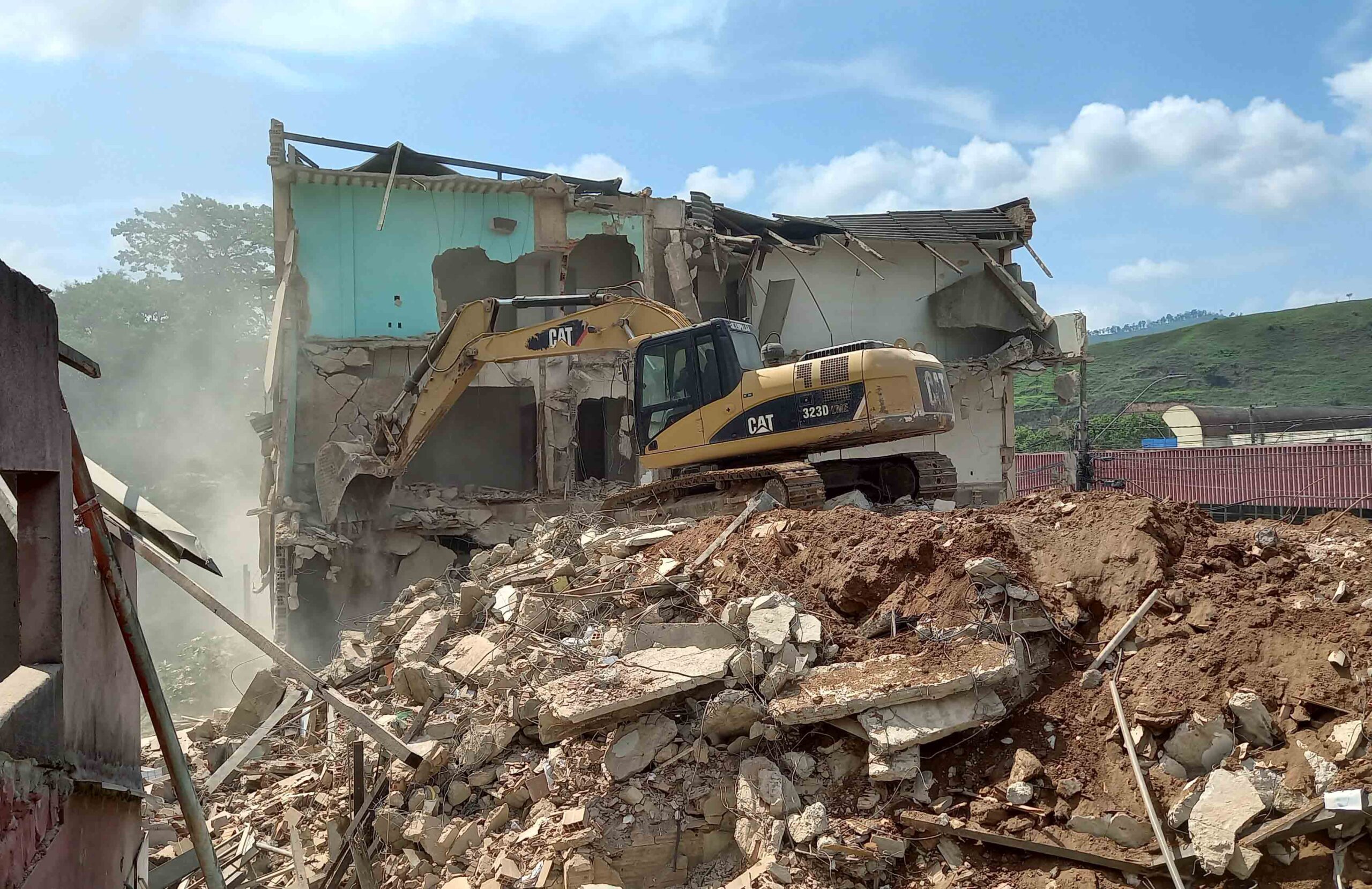 Após uma vida de glórias e desafios, o Edifício Silvana vai ao chão