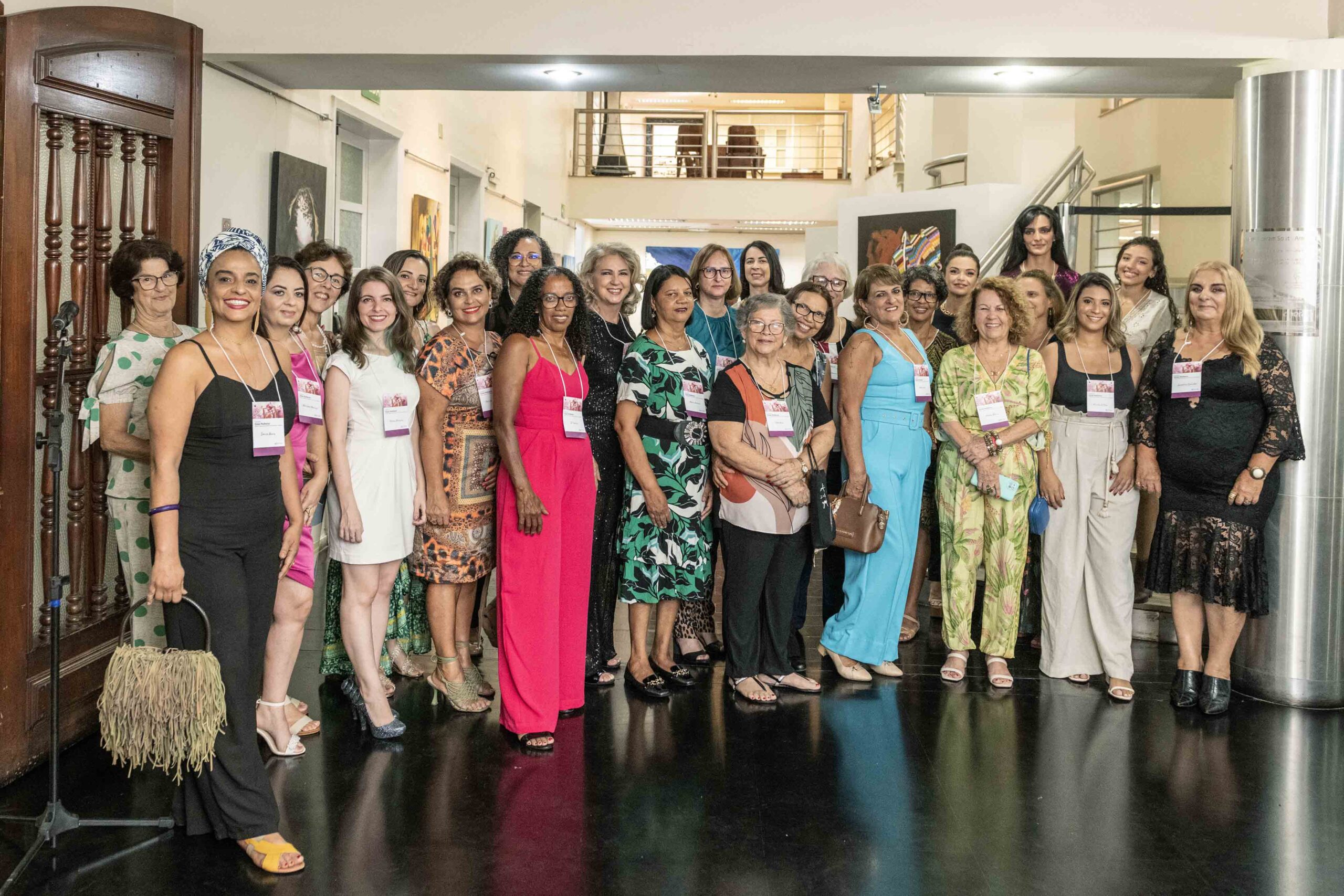 Exposição Essas Mulheres dá início à agenda Cultural da Fundação Aperam Acesita