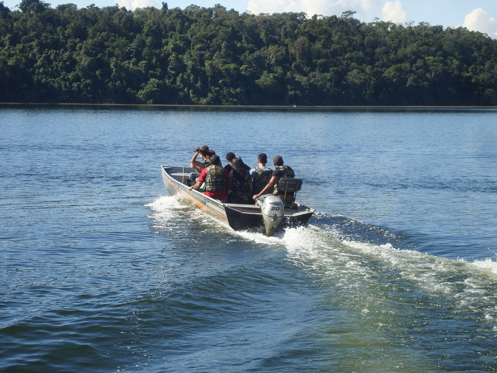 Serviços de barcos retornam no Parque Estadual do Rio Doce