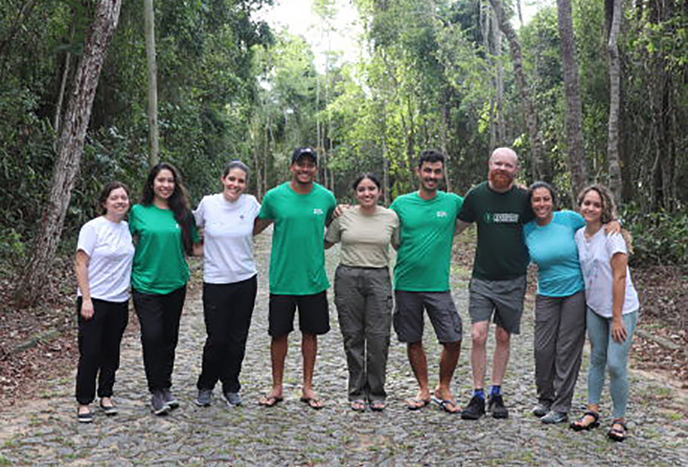 Bolsistas internacionais finalizam curso no Parque Estadual do Rio Doce