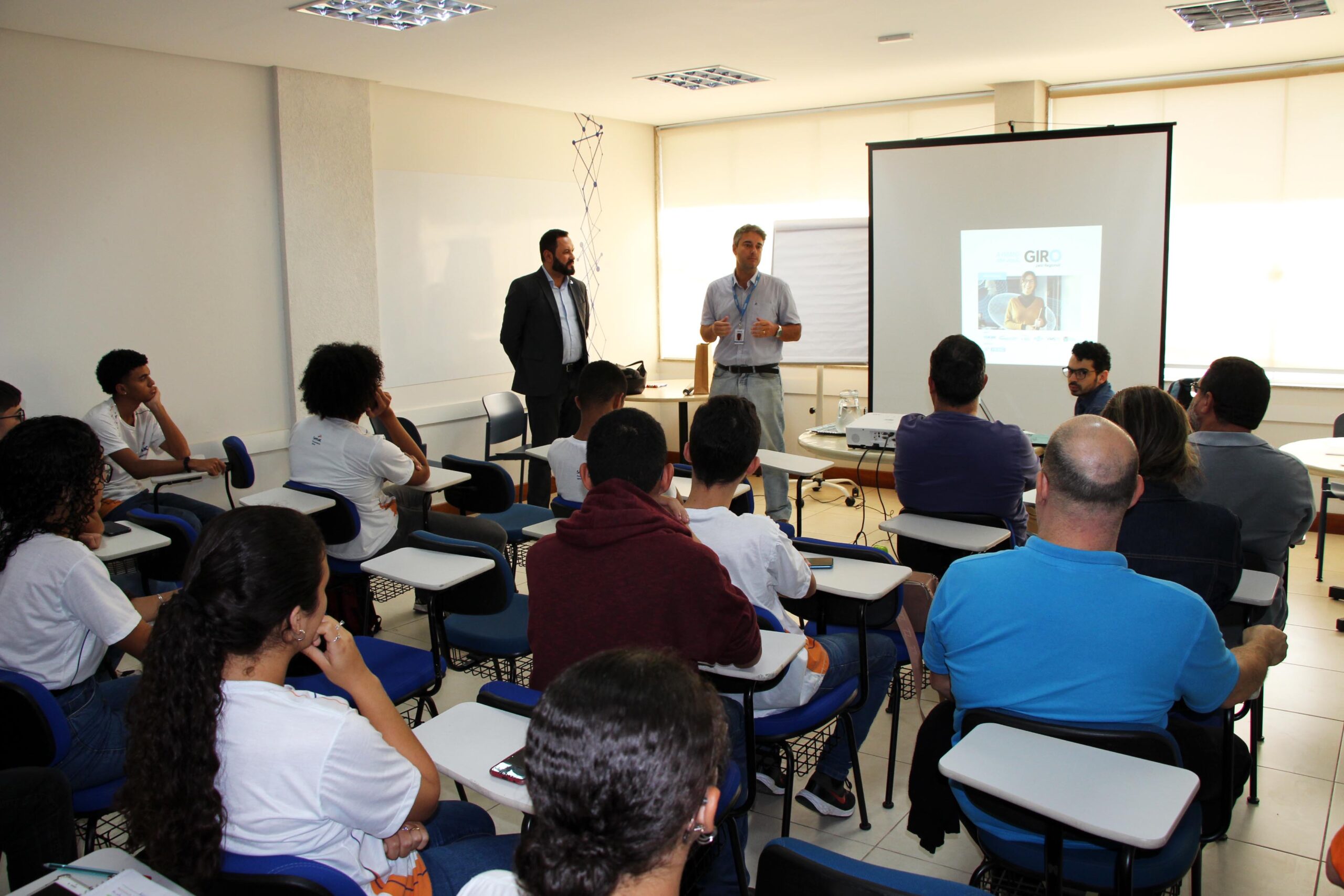Desafios e Oportunidades do café, foram debatidos no Giro pela Regional da FIEMG, em Manhuaçu  
