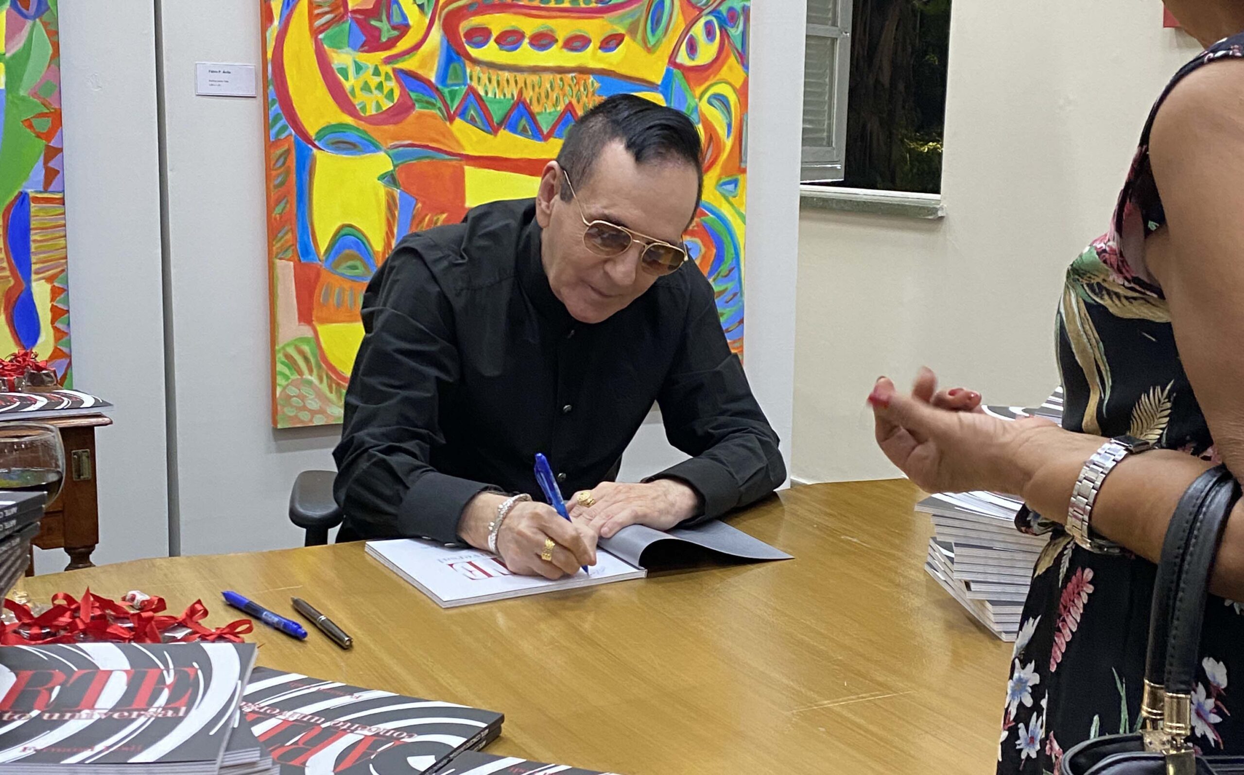 Jornalista Fernand Lodi lança seu livro “Arte, Conceito Universal”