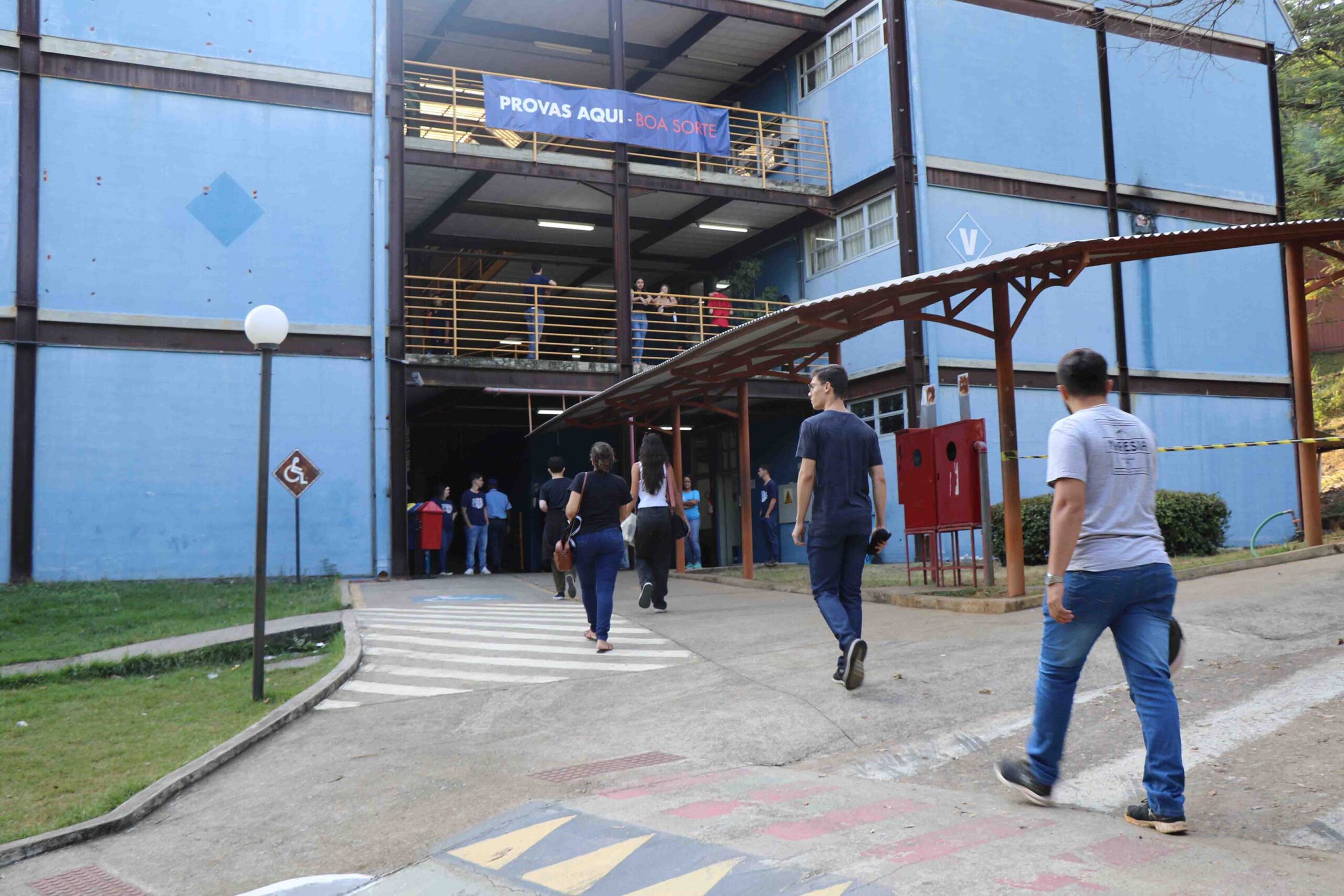 Unileste abre inscrições para bolsas de até 100% durante toda graduação 