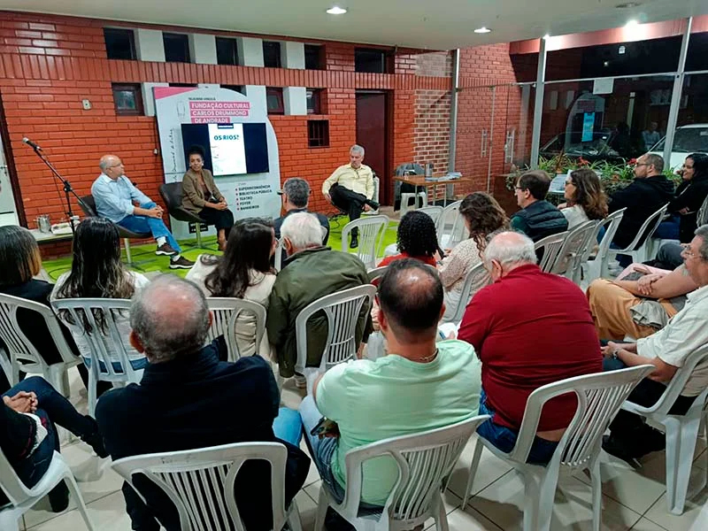 Cláudio Guerra lança novo livro sobre rios