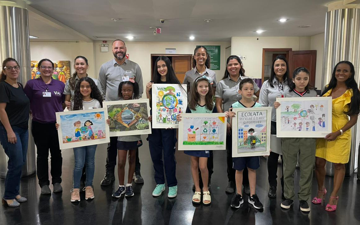 Fundação Aperam premia alunos do concurso de desenho