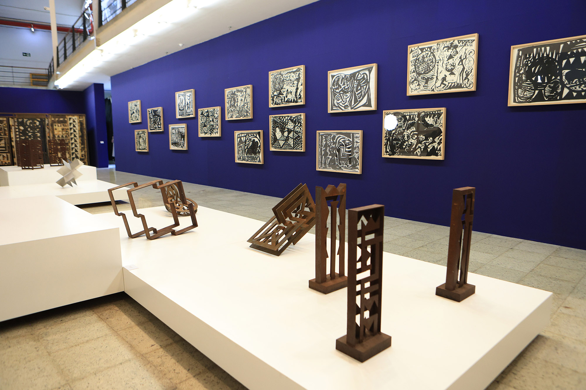 Exposição inédita de Jorge dos Anjos em cartaz no Centro Cultural Usiminas