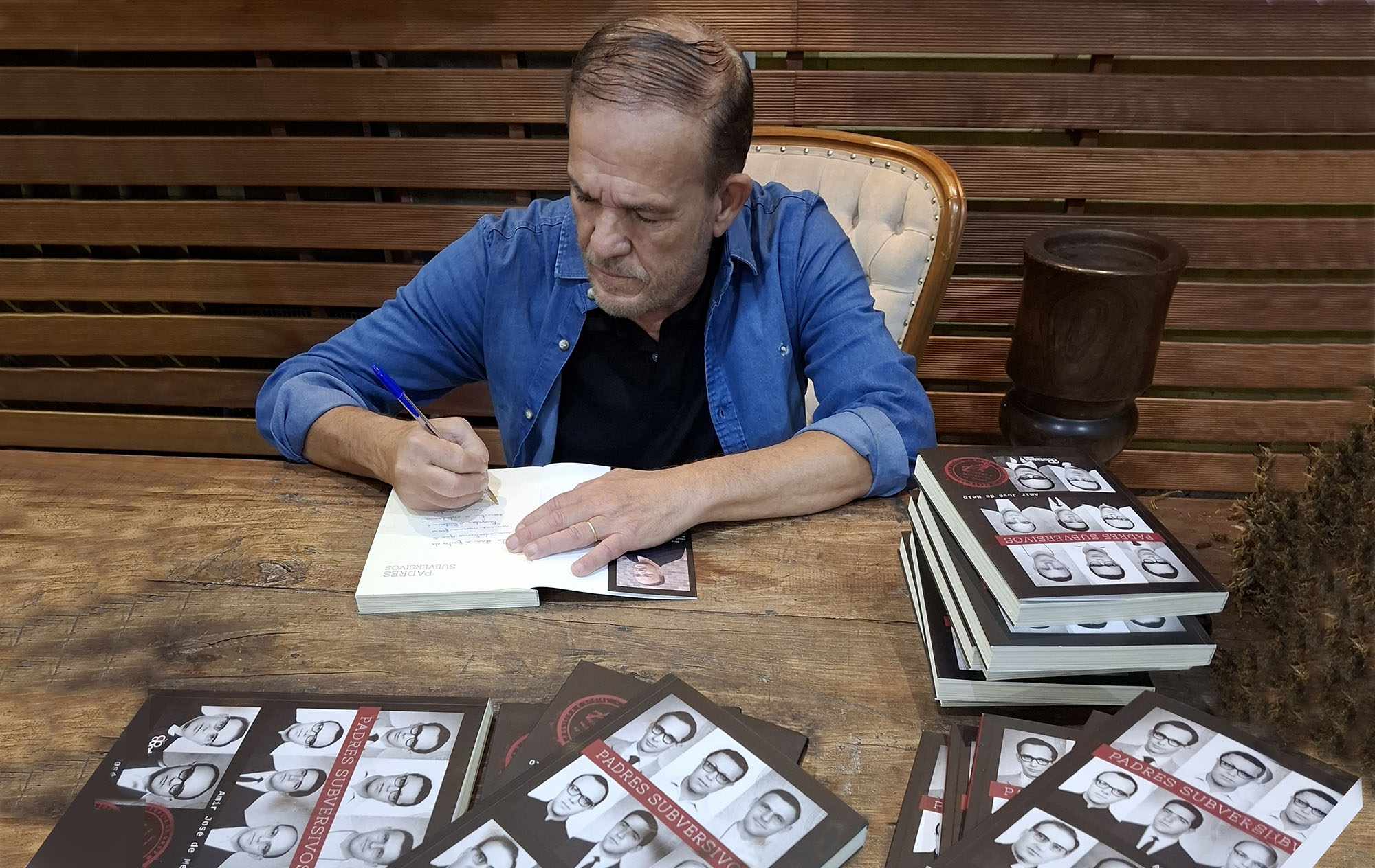 Historiador fabricianense lança o livro “Padres Subversivos”
