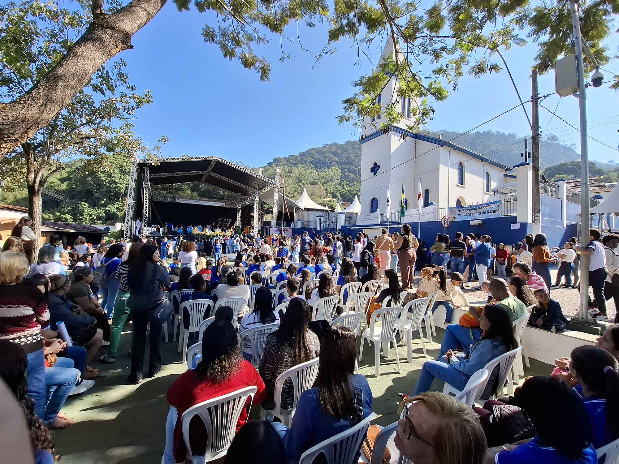 Cidade histórica de Antônio Dias celebra 320 anos e abre exposição de documentos raros de sua história