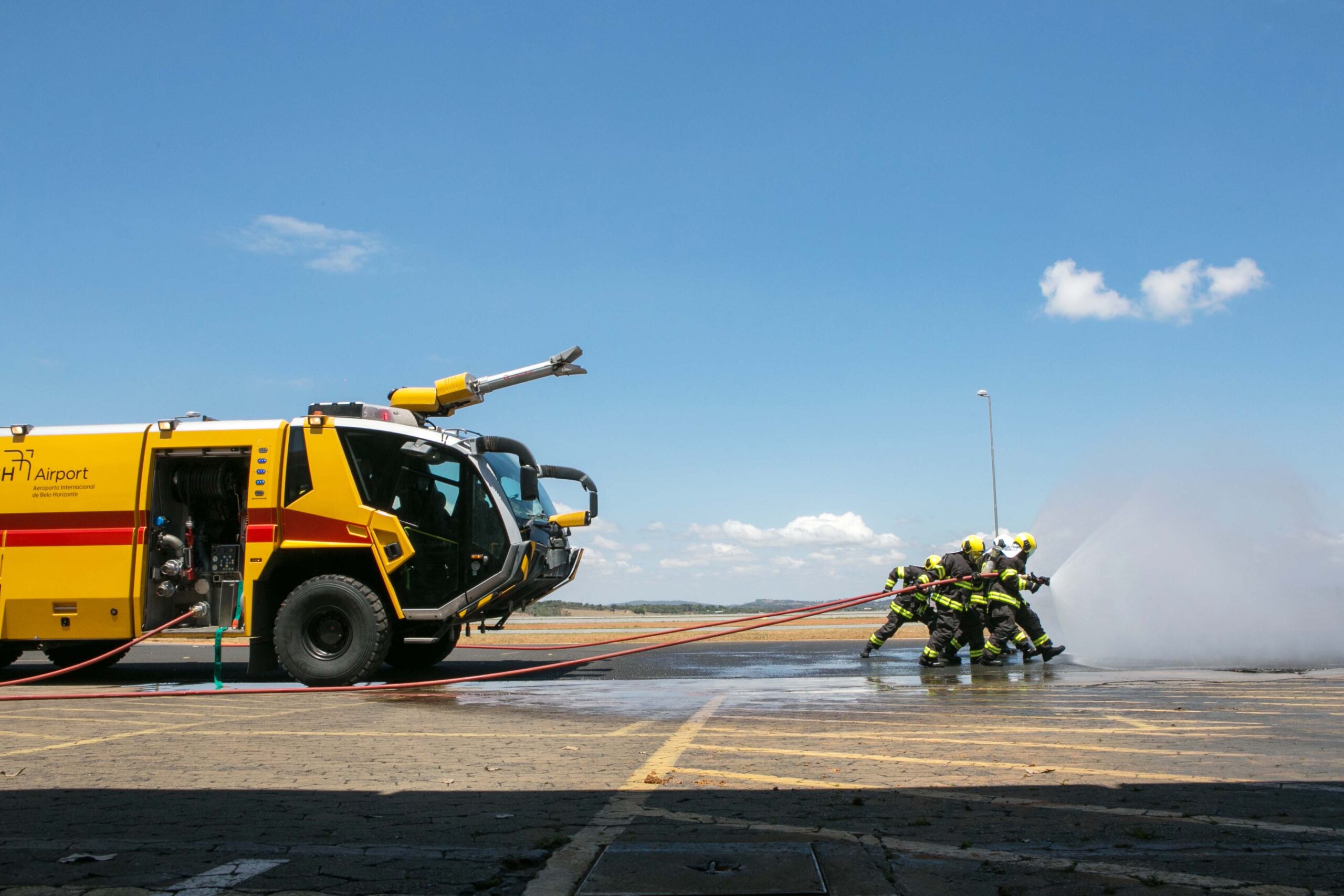 BH Airport alerta para riscos de queimadas e pipas no período seco